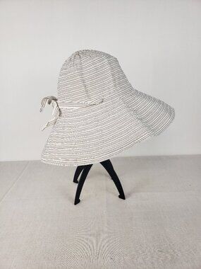 Grevi Floppy Bucket Hat Ivory Neutral Stripe Poly Cotton Packable Cloche Italy S